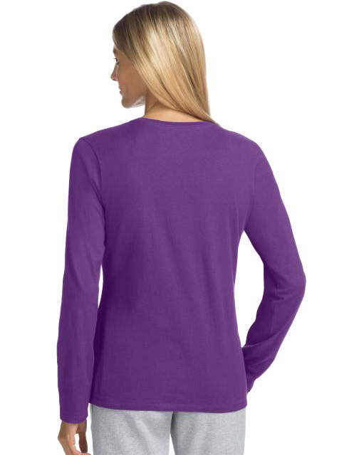 Hanes Women's Long-Sleeve Crewneck T-Shirt O9133