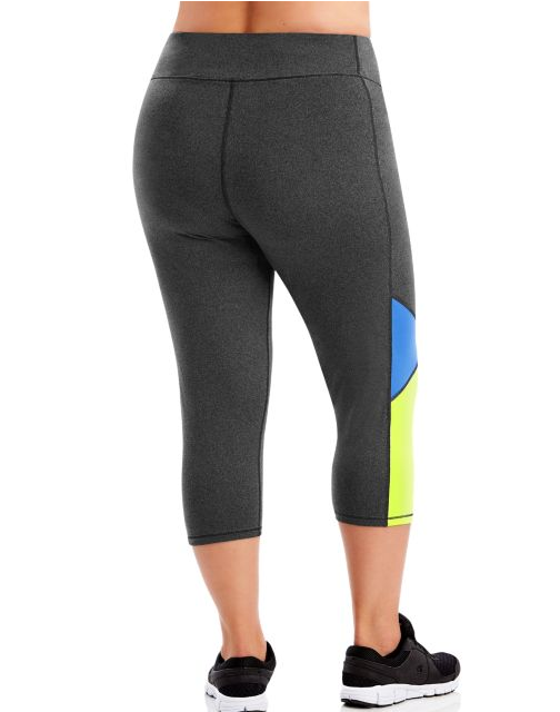 Just My Size Active Blocked Capris OJ364